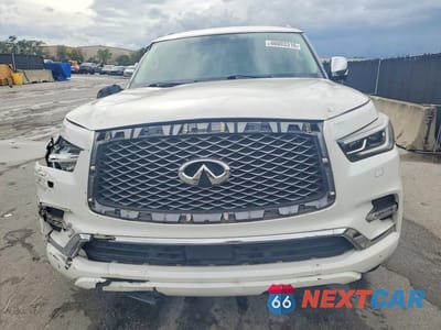 Piąte zdjęcie samochodu w środku: 2019 INFINITI QX80 LUXE VIN:JN8AZ2NE0K9227010 - miniatura