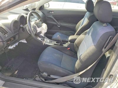 Zdjęcie 7 z 11 samochodu: 2006 SCION TC BASE VIN:JTKDE177160079823 - miniatura