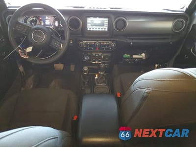 Zdjęcie 8 z 12 samochodu: 2023 JEEP WRANGLER 4XE VIN:1C4JJXN69PW646412 - miniatura