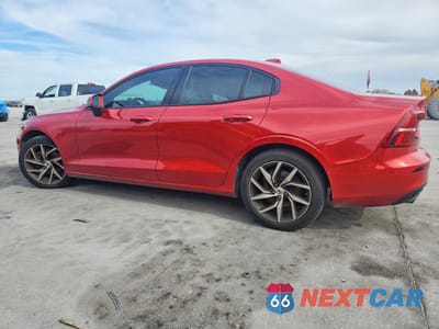 Drugie zdjęcie samochodu z przodu: 2019 VOLVO S60 T5 MOMENTUM VIN:7JR102FK9KG017772 - miniatura