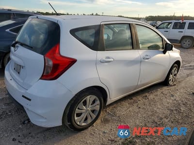 Trzecie zdjęcie samochodu z tyłu: 2019 NISSAN VERSA NOTE S VIN:3N1CE2CP7KL355288 - miniatura