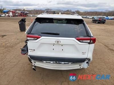 Zdjęcie 6 z 14 samochodu: 2023 TOYOTA RAV4 XLE VIN:2T3P1RFV3PC372278 - miniatura