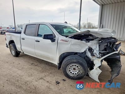 Czwarte zdjęcie samochodu z boku: 2024 CHEV SILVERADO K1500 VIN:1GCUDAED9RZ356186 - miniatura