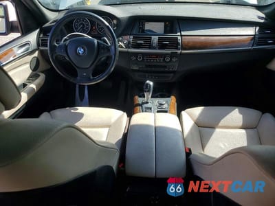 Zdjęcie 8 z 12 samochodu: 2012 BMW X5 XDRIVE50I VIN:5UXZV8C50CL424763 - miniatura