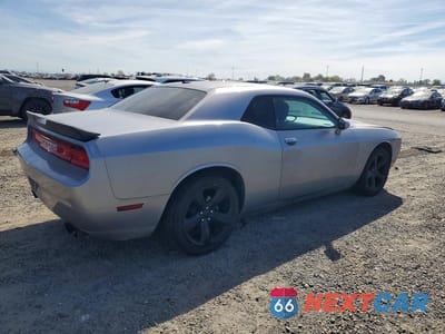 Trzecie zdjęcie samochodu z tyłu: 2013 DODGE CHALLENGER SXT VIN:2C3CDYAG6DH616111 - miniatura