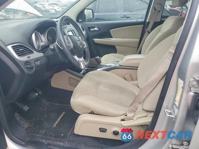 Zdjęcie 7 z 13 samochodu: 2011 DODGE JOURNEY CREW VIN:3D4PH3FG9BT551825 - miniatura