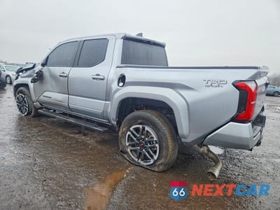 Drugie zdjęcie samochodu z przodu: 2026 TOYOTA TACOMA TRD SPORT VIN:3TMLB5JN6TM217164 - miniatura