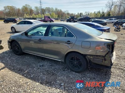 Drugie zdjęcie samochodu z przodu: 2014 TOYOTA CAMRY LE VIN:4T4BF1FK8ER414764 - miniatura