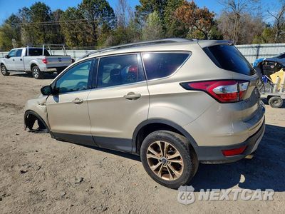 Drugie zdjęcie samochodu z przodu: 2018 FORD ESCAPE SE VIN:1FMCU0GD2JUA58336 - miniatura