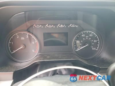 Zdjęcie 9 z 12 samochodu: 2023 FORD F350 SUPER DUTY VIN:1FD8X3HT7PED62091 - miniatura