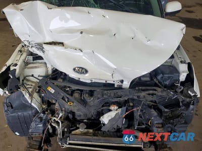 Zdjęcie 12 z 13 samochodu: 2015 KIA SOUL BASE VIN:KNDJN2A25F7802285 - miniatura