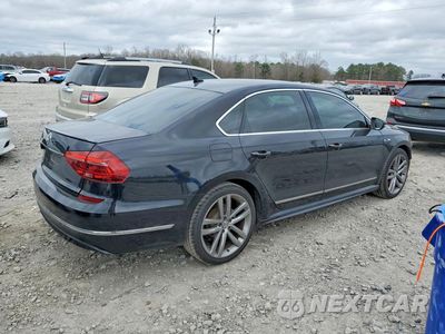 Trzecie zdjęcie samochodu z tyłu: 2017 VOLKSWAGEN PASSAT R-LINE VIN:1VWDT7A3XHC068128 - miniatura