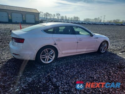 Trzecie zdjęcie samochodu z tyłu: 2019 AUDI A5 PREMIUM VIN:WAUANCF5XKA055270 - miniatura