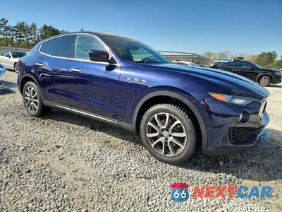 Czwarte zdjęcie samochodu z boku: 2018 MASERATI LEVANTE VIN:ZN661XUA2JX297217 - miniatura