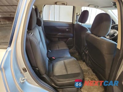 Zdjęcie 11 z 12 samochodu: 2019 MITSUBISHI OUTLANDER ES VIN:JA4AD2A34KZ053323 - miniatura