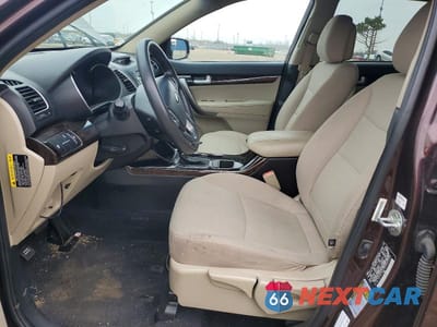 Zdjęcie 7 z 12 samochodu: 2015 KIA SORENTO LX VIN:5XYKTDA75FG595286 - miniatura