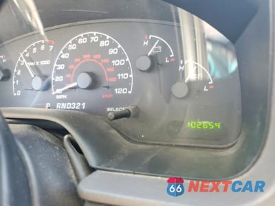 Zdjęcie 7 z 12 samochodu: 2002 FORD EXPLORER XLS VIN:1FMZU62K02ZC76797 - miniatura