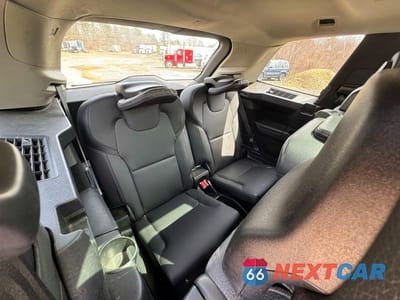 Zdjęcie 12 z 14 samochodu: 2022 VOLVO XC90 T6 MOMENTUM VIN:YV4A22PK7N1808426 - miniatura