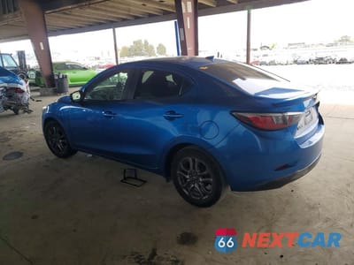 Drugie zdjęcie samochodu z przodu: 2019 TOYOTA YARIS LE VIN:3MYDLBYVXKY514372 - miniatura