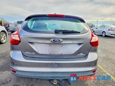 Zdjęcie 6 z 11 samochodu: 2014 FORD FOCUS SE VIN:1FADP3K20EL290409 - miniatura