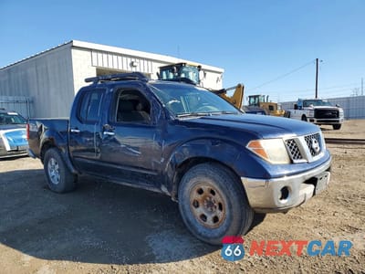 Czwarte zdjęcie samochodu z boku: 2006 NISSAN FRONTIER SE VIN:1N6AD07W26C447209 - miniatura