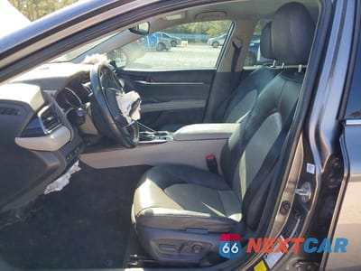 Zdjęcie 7 z 12 samochodu: 2020 TOYOTA CAMRY HYBRID XLE VIN:4T1F31AK5LU540136 - miniatura