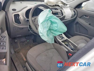 Zdjęcie 8 z 12 samochodu: 2014 KIA SPORTAGE LX VIN:KNDPB3AC3E7578773 - miniatura