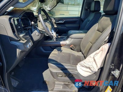 Zdjęcie 7 z 13 samochodu: 2022 GMC SIERRA K1500 SLT VIN:1GTUUDED5NZ633993 - miniatura