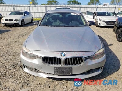 Piąte zdjęcie samochodu w środku: 2013 BMW 328 I SULEV VIN:WBA3C1C5XDF437523 - miniatura