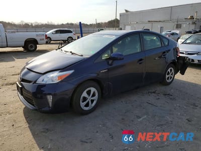 2015 TOYOTA PRIUS THREE JTDKN3DU1F1876829 - główne zdjęcie licytacji z USA - miniatura