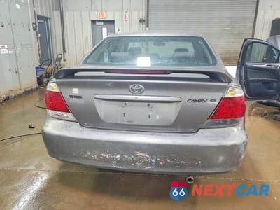 Zdjęcie 6 z 12 samochodu: 2005 TOYOTA CAMRY SE VIN:4T1BE32K05U608462 - miniatura