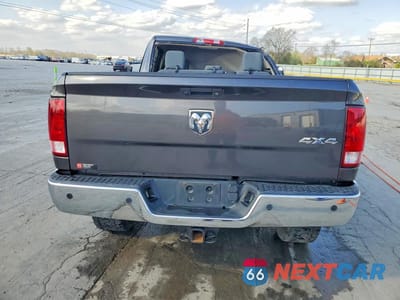 Zdjęcie 6 z 13 samochodu: 2018 RAM 2500 ST VIN:3C6UR5CL4JG126554 - miniatura