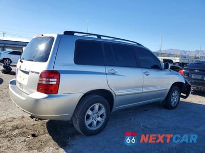 Trzecie zdjęcie samochodu z tyłu: 2001 TOYOTA HIGHLANDER BASE VIN:JTEHF21A210028898 - miniatura