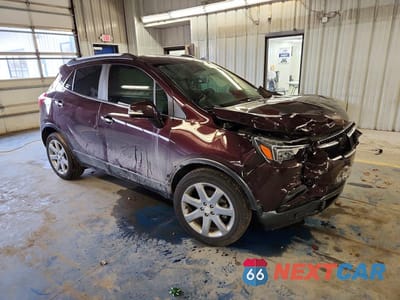 Czwarte zdjęcie samochodu z boku: 2018 BUICK ENCORE PREMIUM VIN:KL4CJDSB0JB631993 - miniatura