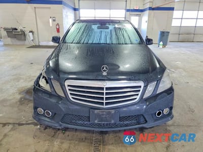 Piąte zdjęcie samochodu w środku: 2010 MERCEDES-BENZ E 350 VIN:WDDHF5GB9AA210247 - miniatura