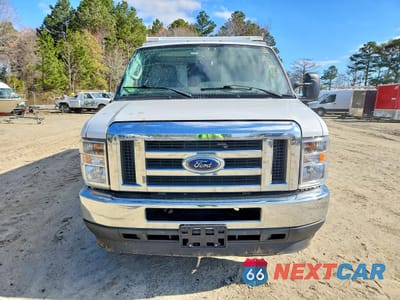 Piąte zdjęcie samochodu w środku: 2023 FORD ECONOLINE E350 SUPER DUTY CUTAWAY VAN VIN:1FDWE3FK1PDD15149 - miniatura
