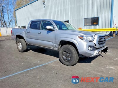 Czwarte zdjęcie samochodu z boku: 2020 TOYOTA TACOMA SR5 VIN:5TFAX5GN8LX182931 - miniatura