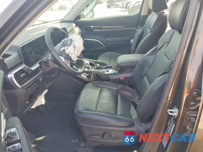 Zdjęcie 7 z 12 samochodu: 2024 KIA TELLURIDE S VIN:5XYP64GC4RG412403 - miniatura