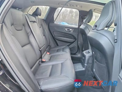 Zdjęcie 11 z 13 samochodu: 2023 VOLVO XC60 PLUS VIN:YV4H60DN4P1306904 - miniatura