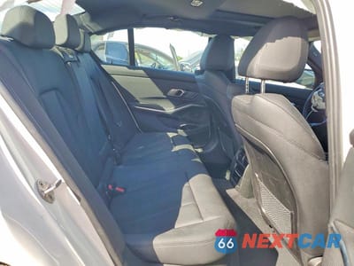Zdjęcie 10 z 12 samochodu: 2021 BMW 330I VIN:3MW5R1J04M8C14496 - miniatura