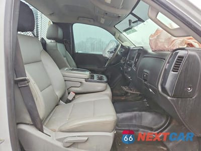 Zdjęcie 10 z 11 samochodu: 2018 CHEVROLET SILVERADO C2500 HEAVY DUTY VIN:1GB0CUEG8JZ130565 - miniatura