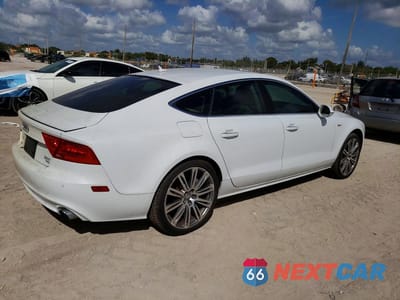 Trzecie zdjęcie samochodu z tyłu: 2014 AUDI A7 PREMIUM PLUS VIN:WAUWGAFC1EN030242 - miniatura