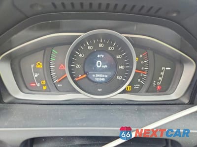 Zdjęcie 9 z 13 samochodu: 2017 VOLVO S60 DYNAMIC VIN:YV140MTL6H2440166 - miniatura