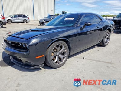 2018 DODGE CHALLENGER SXT 2C3CDZAGXJH110881 - główne zdjęcie licytacji z USA - miniatura