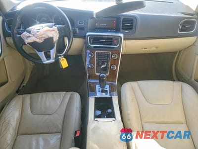 Zdjęcie 8 z 11 samochodu: 2012 VOLVO S60 T5 VIN:YV1622FS6C2118159 - miniatura