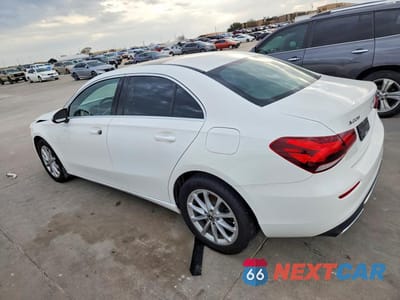 Drugie zdjęcie samochodu z przodu: 2019 MERCEDES-BENZ A 220 VIN:WDD3G4EB2KW016961 - miniatura