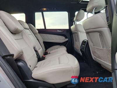 Zdjęcie 11 z 12 samochodu: 2015 MERCEDES-BENZ GL 450 4MATIC VIN:4JGDF6EE8FA471447 - miniatura