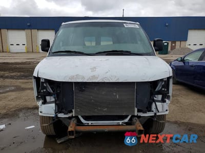 Piąte zdjęcie samochodu w środku: 2022 CHEVROLET EXPRESS 2500 CARGO DELIVERY VAN VIN:1GCWGAFP7N1252118 - miniatura