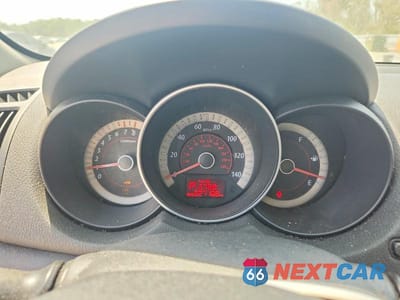 Zdjęcie 9 z 13 samochodu: 2010 KIA FORTE EX VIN:KNAFU4A26A5808117 - miniatura