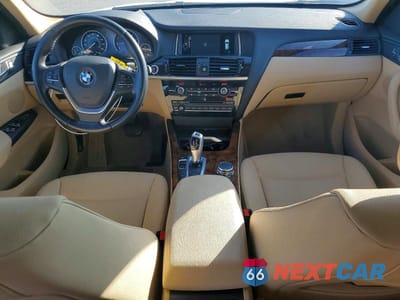 Zdjęcie 8 z 12 samochodu: 2016 BMW X3 SDRIVE28I VIN:5UXWZ7C52G0R31818 - miniatura